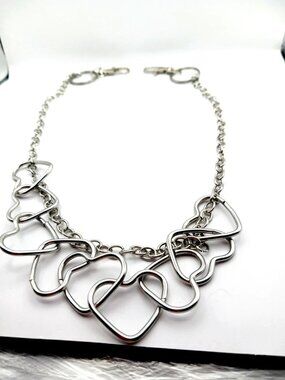 Large Multi Metal Heart Pants Or Wallet Chain 23" Silver Tone